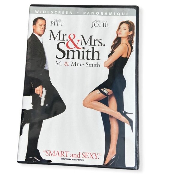 Mr. & Mrs. Smith Other - Mr. & Mrs. Smith DVD Angelina Jolie Brad Pitt Movie‎ 2005 Disc Case With Booklet